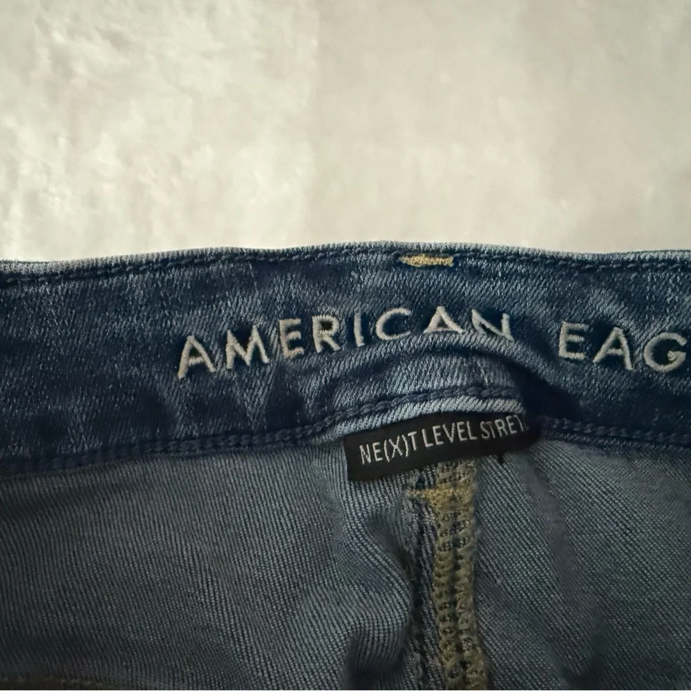 American Eagle Curvy Super Hi-Rise Distressed Jeggings Jeans 6 6R - Picture 5 of 10
